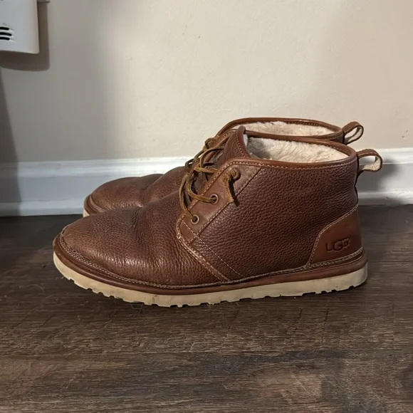 Men’s Ugg Chukka Boots - Picture 4 of 7
